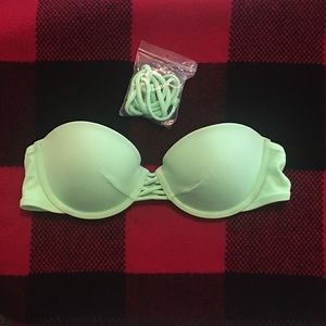 Victoria's Secret The Beach Bandeau Bikini Top 34B